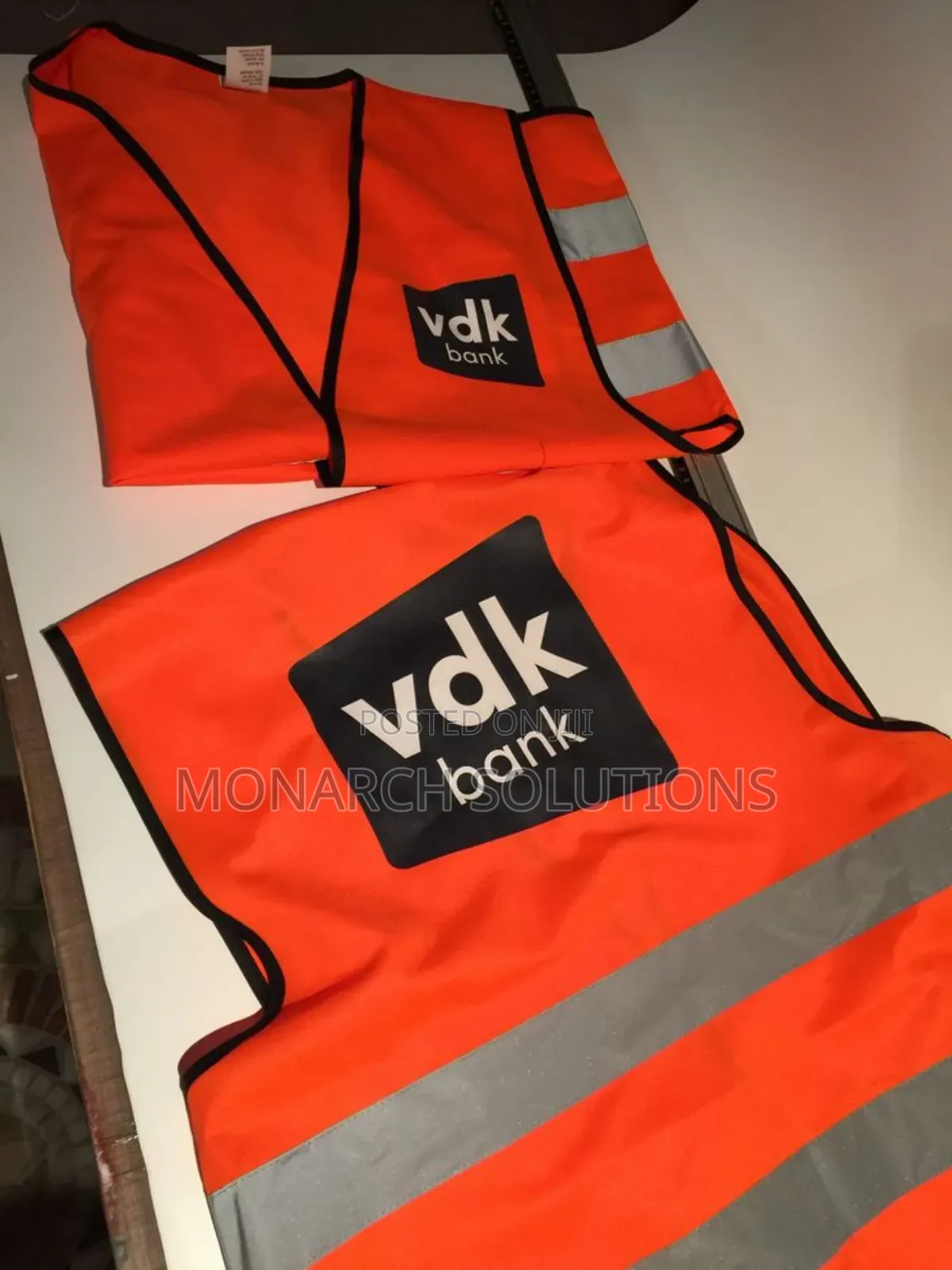 Reflector For Bank Security Guards