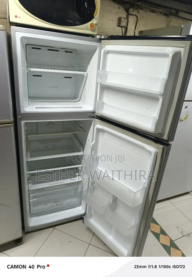 Samsung Fridge Very Neat 350 Litres - thumbnail 2