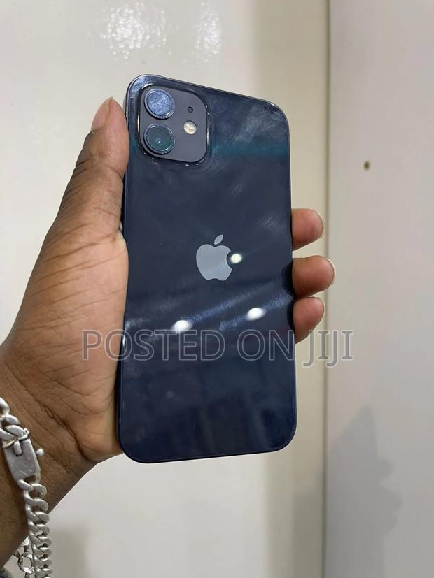 Apple iPhone 12 64 GB Blue