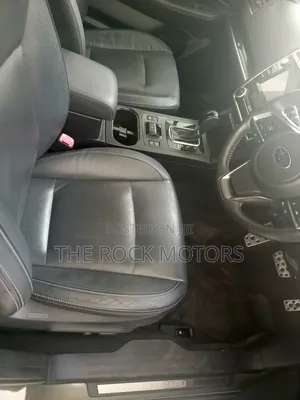 Subaru Outback 2018 Green
