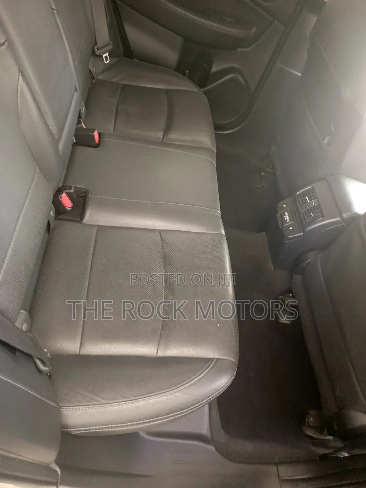 Subaru Outback 2018 Green