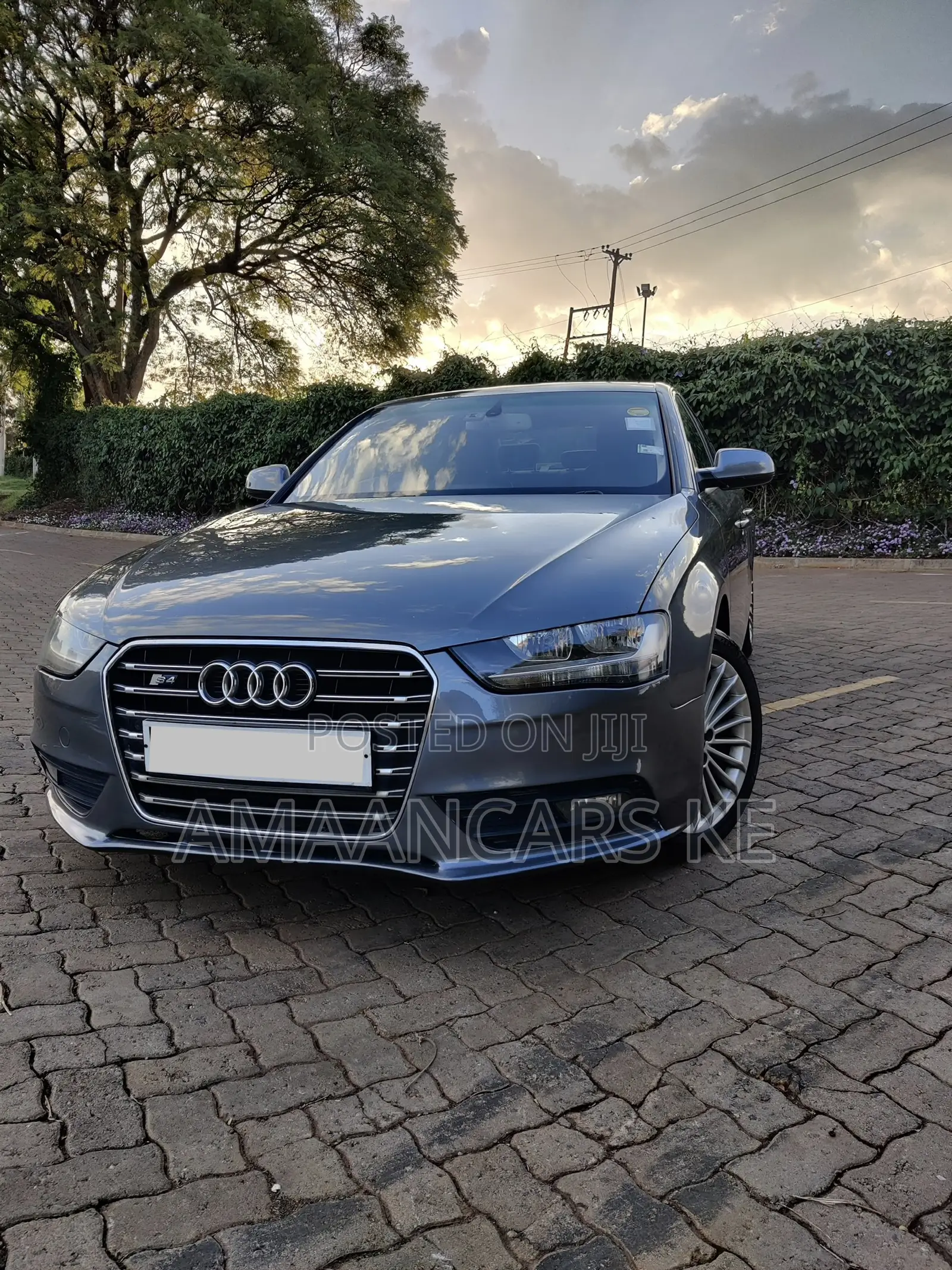 Audi A4 1.8 TSFI 2012 Gray