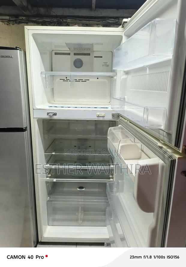 500 Litres White Lg Fridge (Inveter) - thumbnail 2