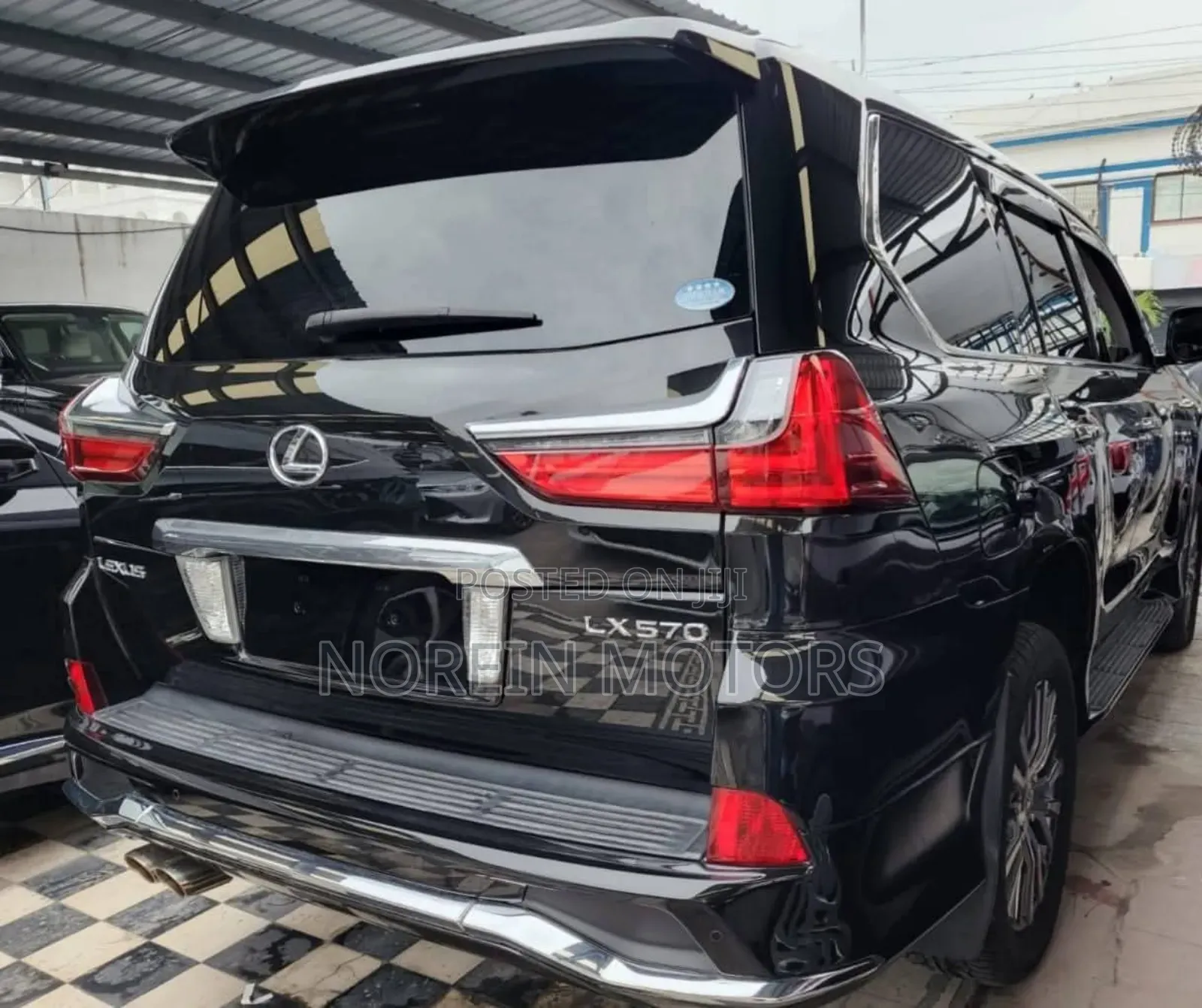 Lexus LX 2018 Black