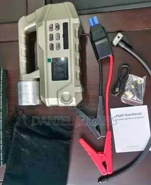 New Design High Power Digital Jump Starter With Digital Compressor