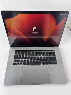 Laptop Apple MacBook 2019 32GB Intel Core i9 SSD 2T
