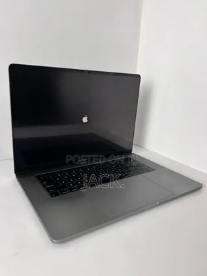 Laptop Apple MacBook 2019 32GB Intel Core i9 SSD 2T