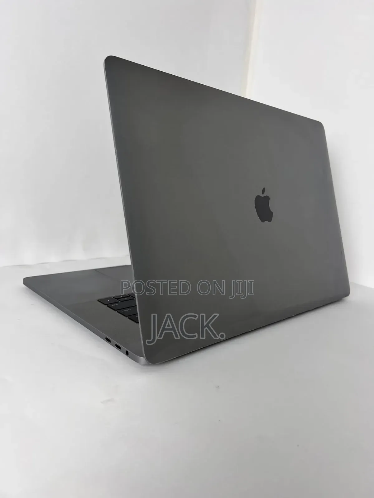 Laptop Apple MacBook 2019 32GB Intel Core i9 SSD 2T