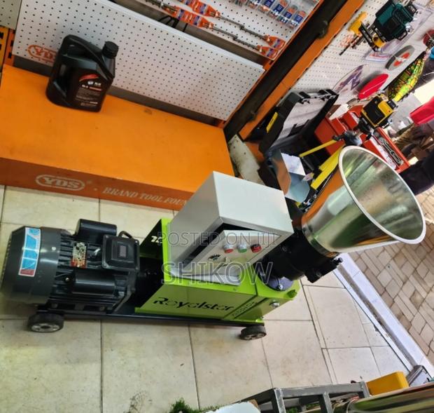 Pellet Machine With Control Box – Consistent Output
