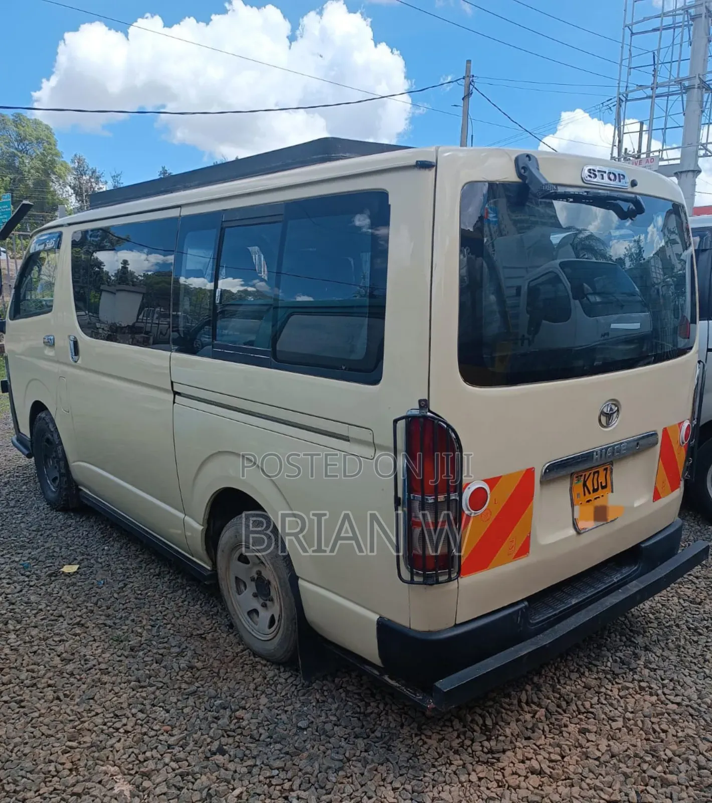 Toyota HiAce 2015 Beige