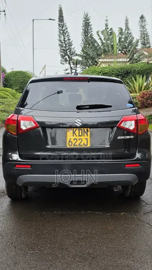 Suzuki Escudo 2016 Black