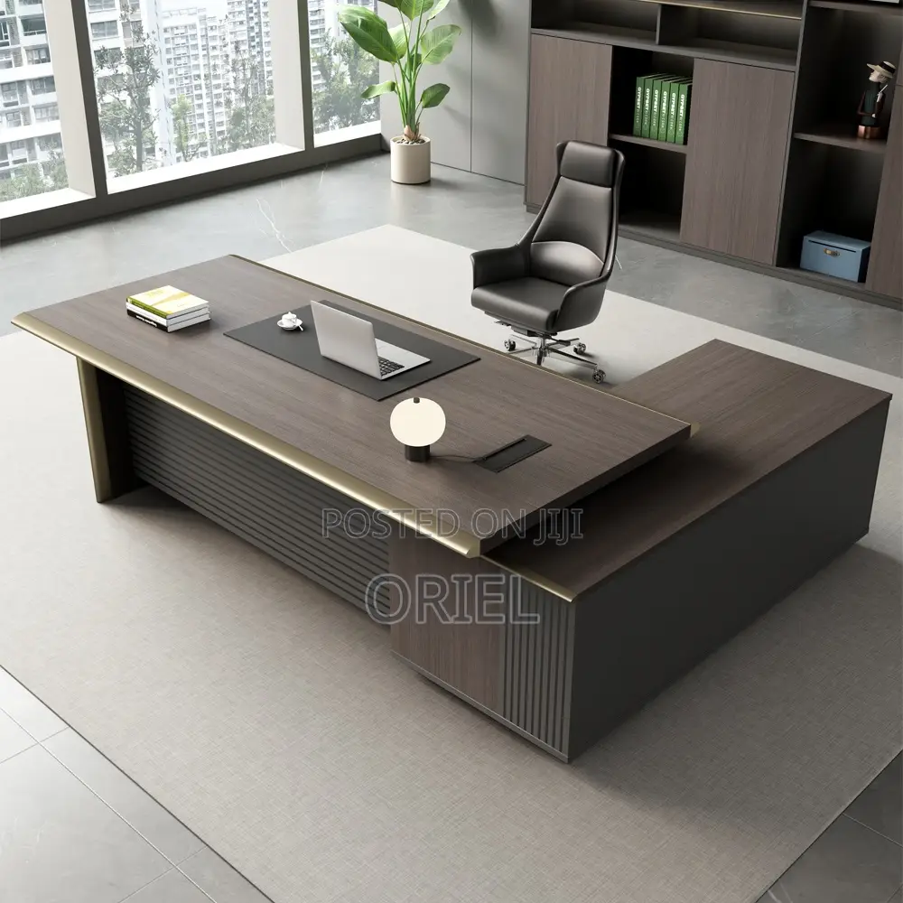 Office Desk : Office L-Shaped Executive 180 Centimeters Managers Desk