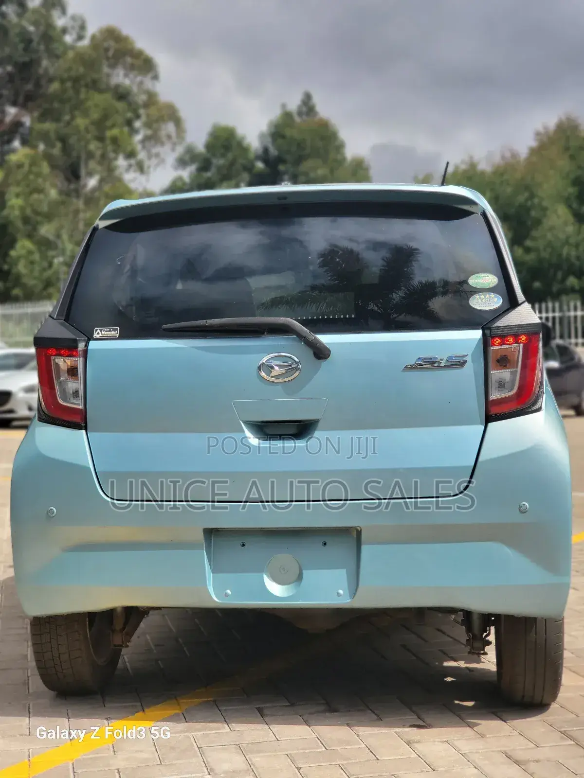 Daihatsu Mira 2018 Blue