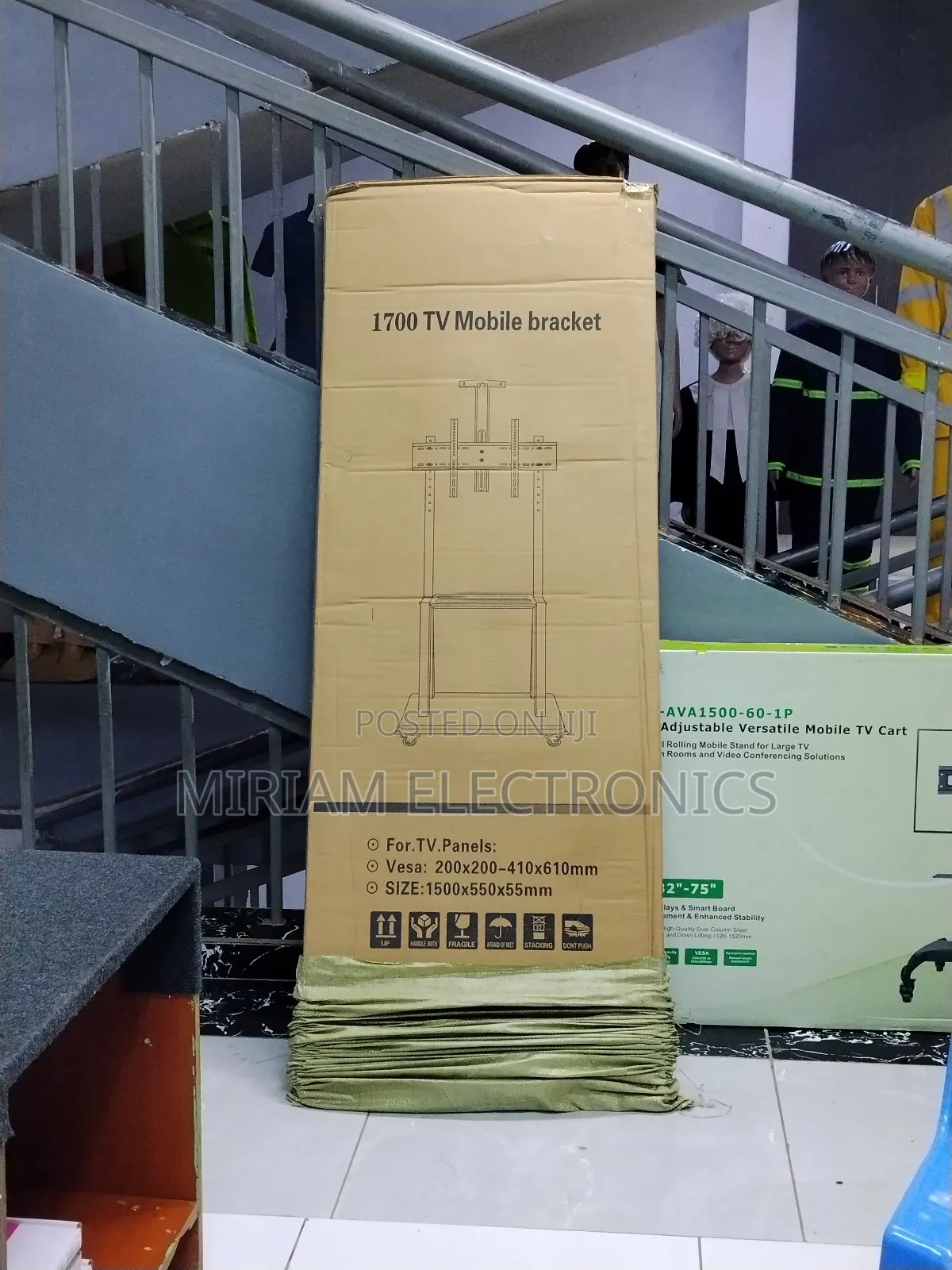 Standard Tv Trolley Movable Stand 32" to 75"