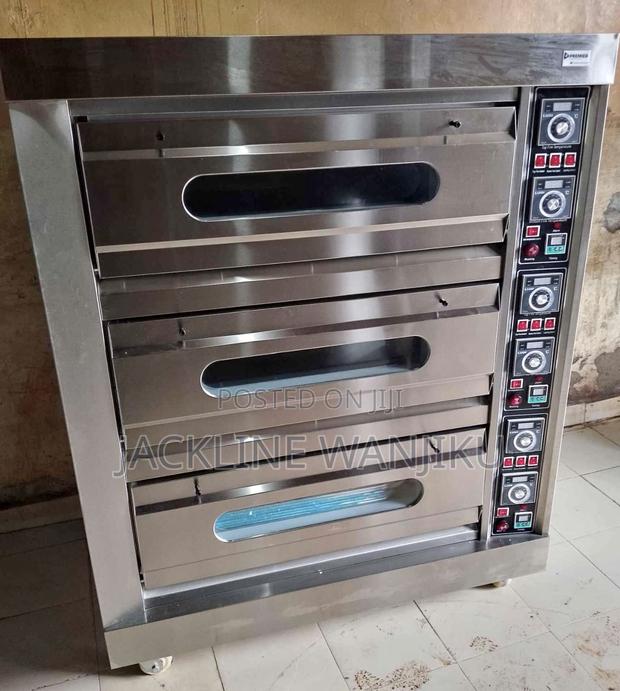 3 Dec 6 Tray Commercial Oven /3 Deck 6 Tray Commercial Oven Industrial - main view