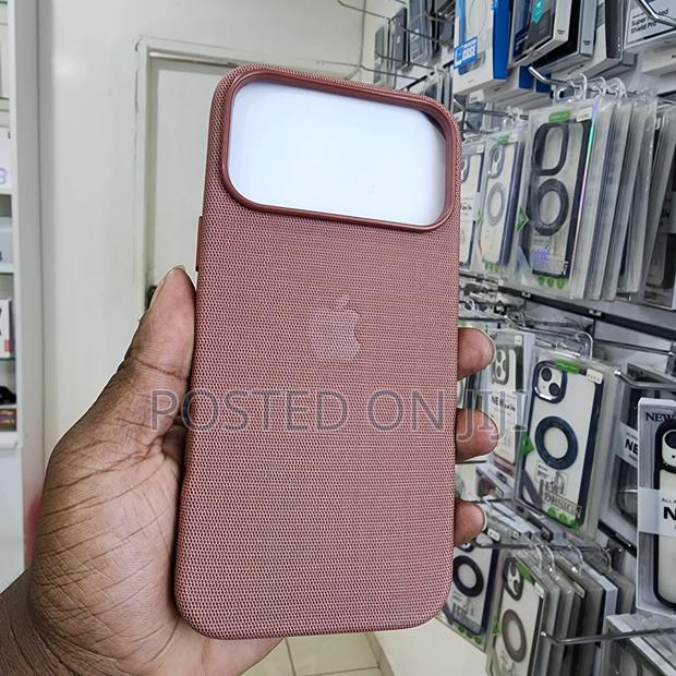 Techwooven Case - thumbnail 2