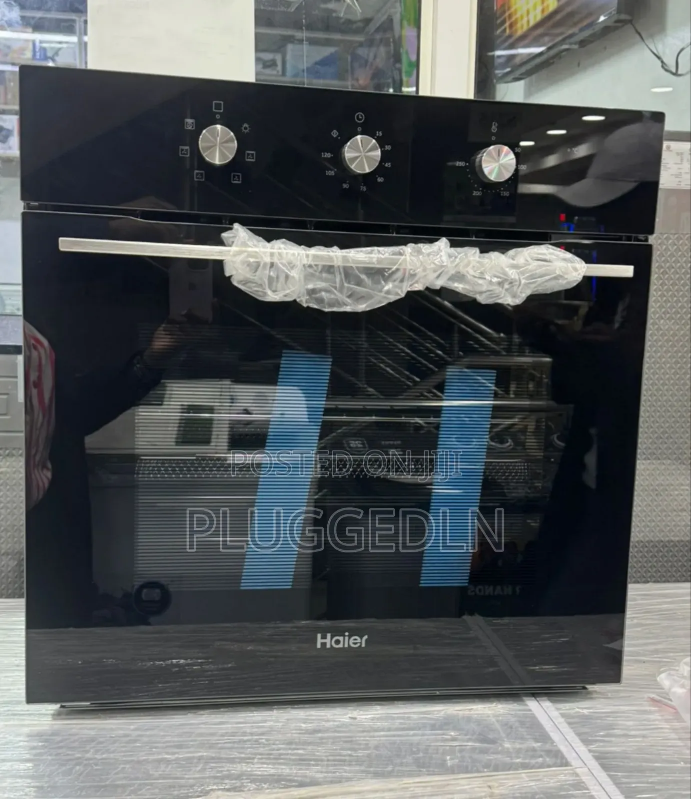 “Haier 67l Built-in Oven – Hom-6400b”