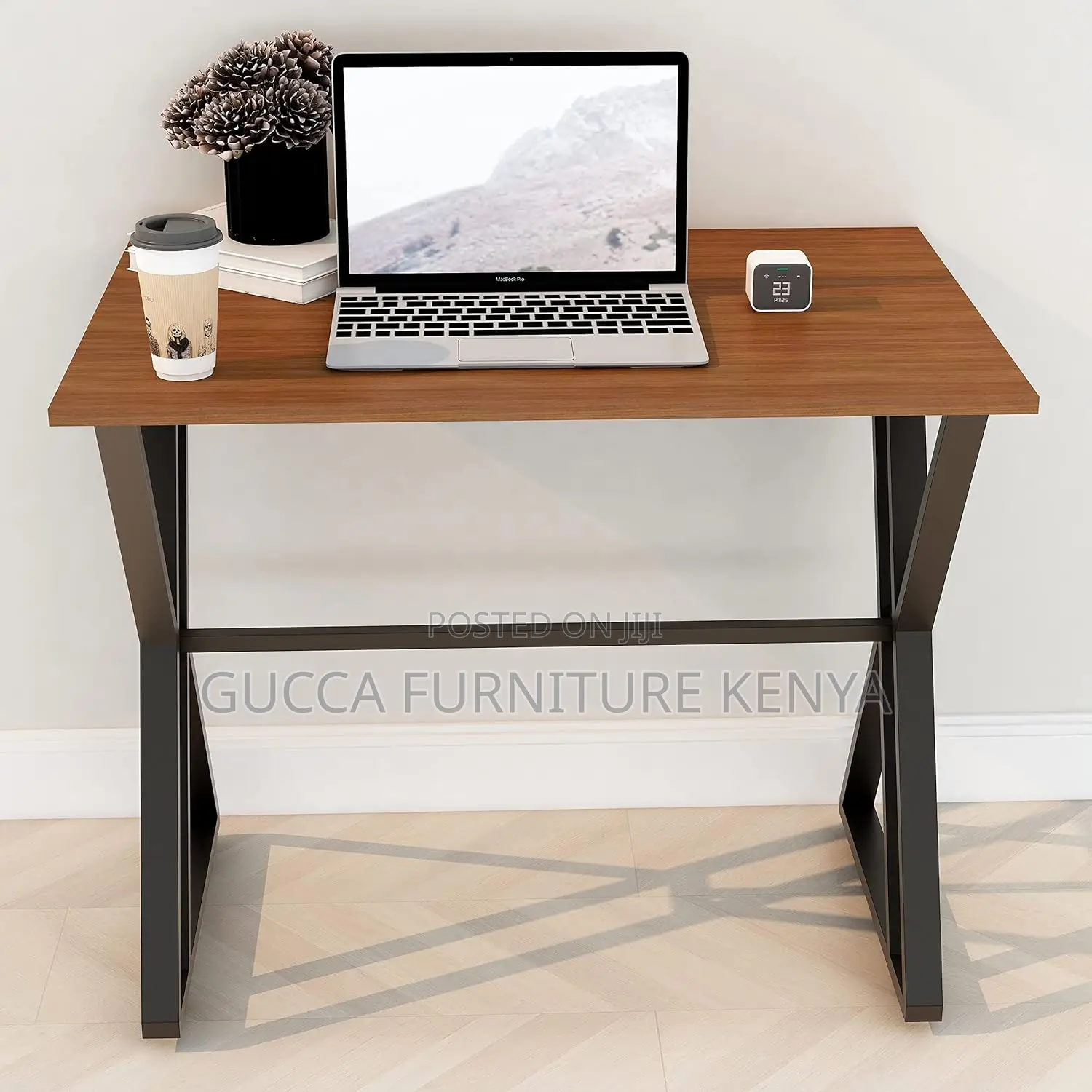Clerical Customized Computer Desk With Steel Legs