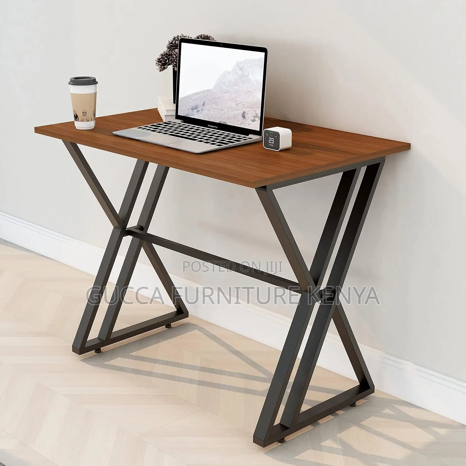 Clerical Customized Computer Desk With Steel Legs