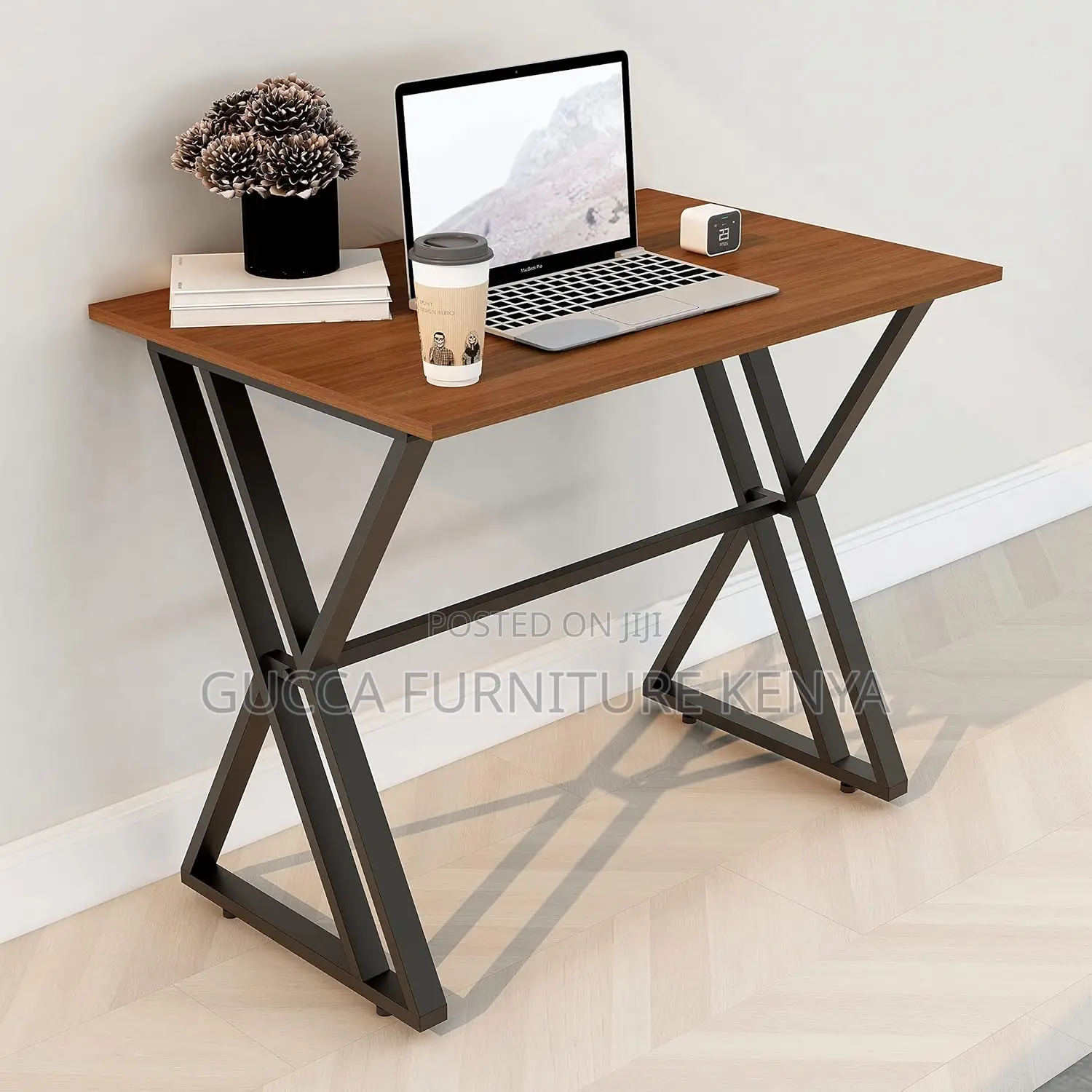 Clerical Customized Computer Desk With Steel Legs