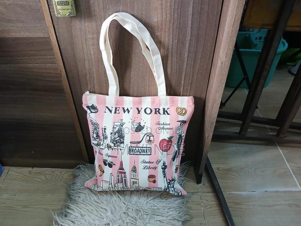 Classy and Trendy Totebags - thumbnail 2