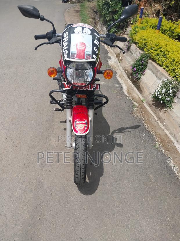 Bajaj Boxer 125 2025 Red - thumbnail 5