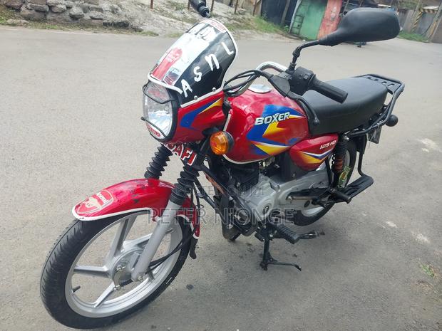 Bajaj Boxer 125 2025 Red - thumbnail 9