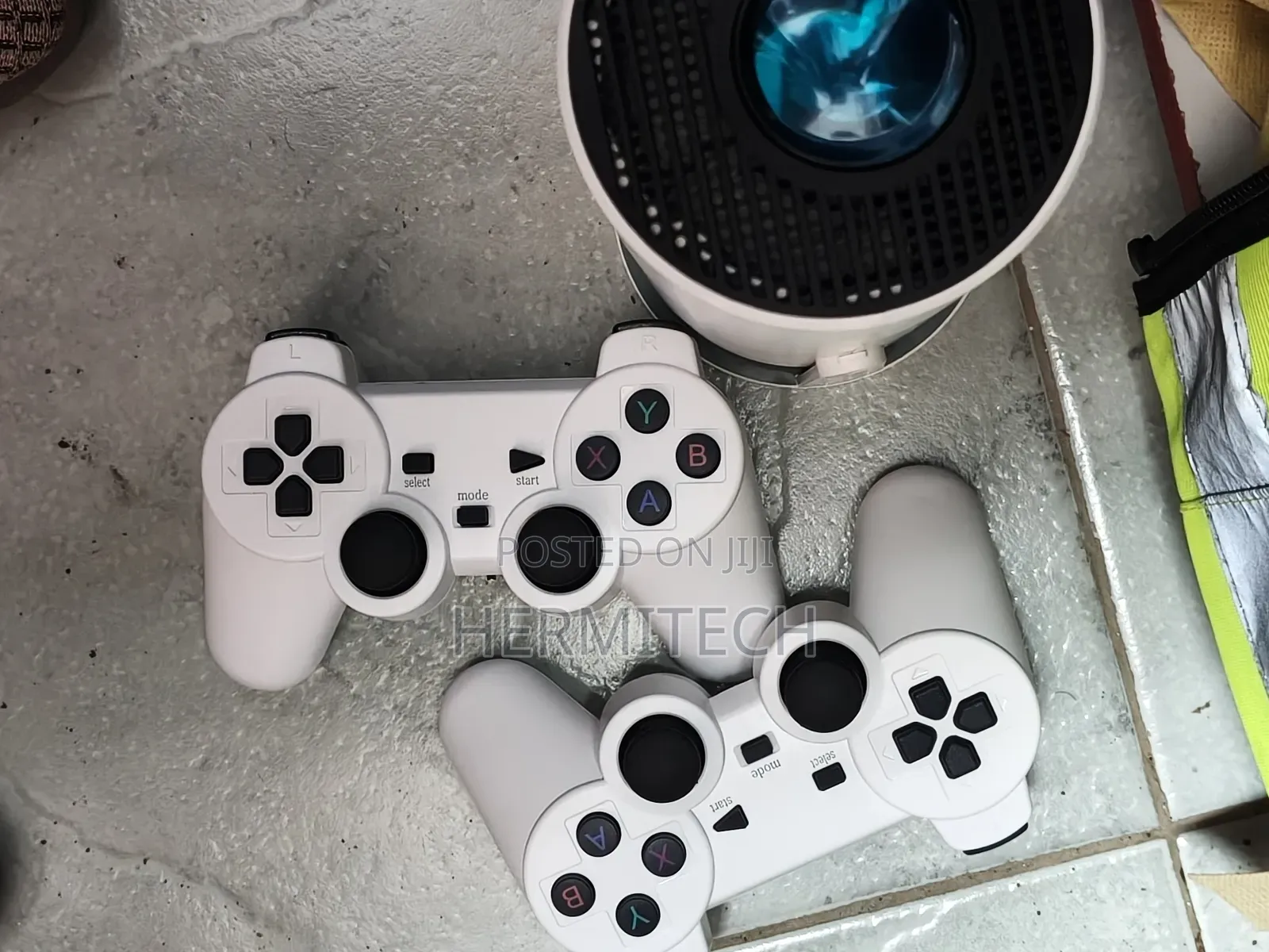 Flexible Connectivity Smart Android Gaming Projector