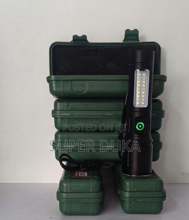 Powerful Rechargeable Led Flashlight/Torch.Cob Side Light Hard Case