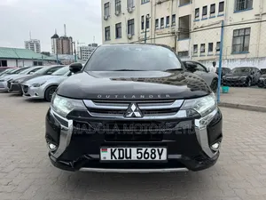 Mitsubishi Outlander 2.4 PHEV AWD 2017 Black