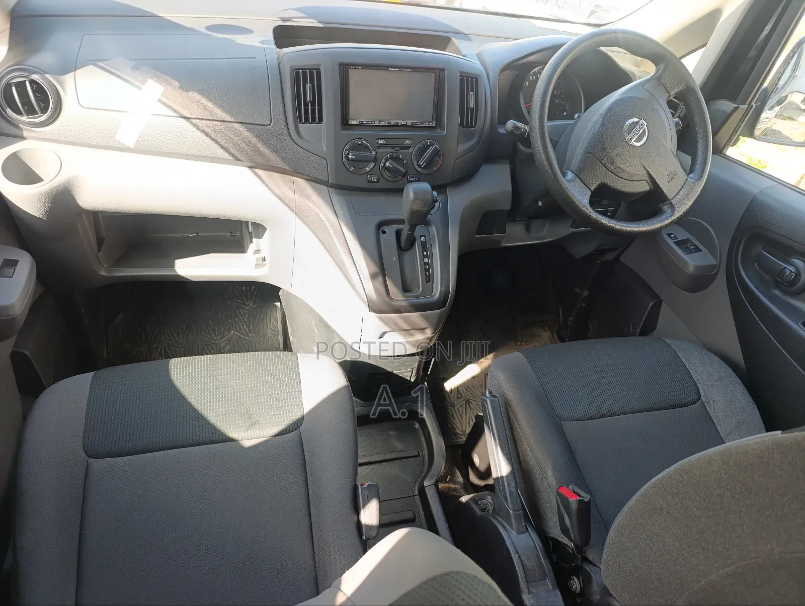 Nissan NV200 2019 Black