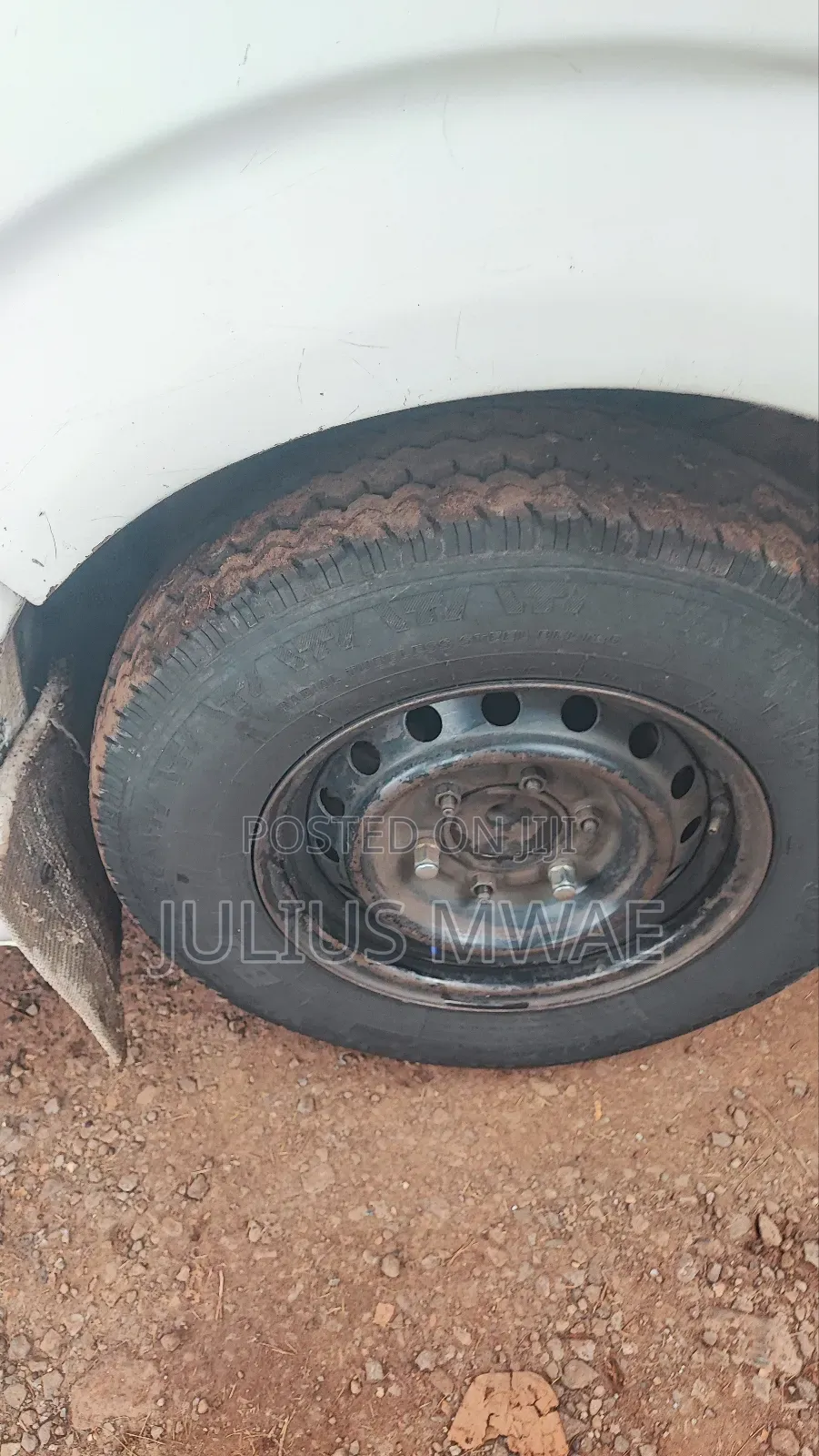 Toyota HiAce 2009 White