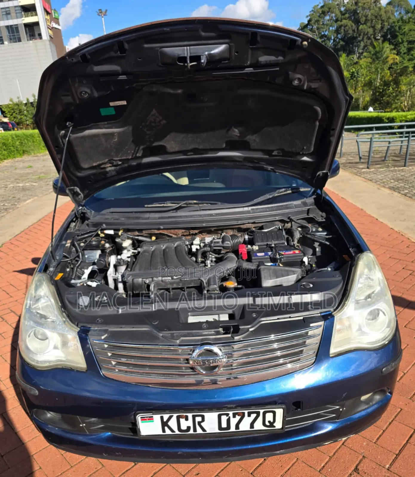Nissan Bluebird 2011 Blue