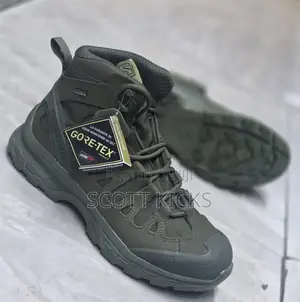 Salomon Boots