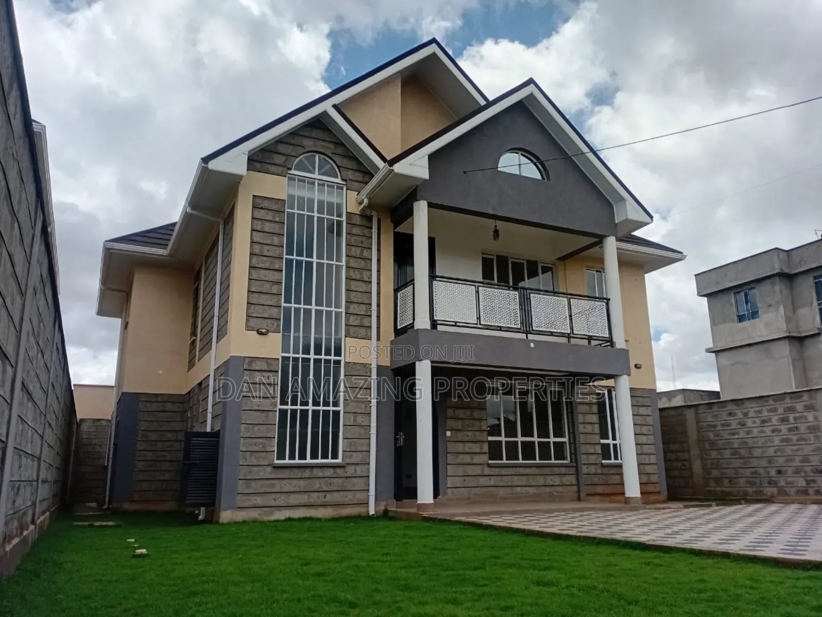 4bdrm Maisonette in Bypass Plus Dsq, Kamakis for rent