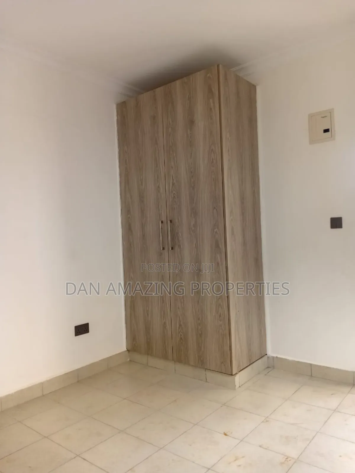 4bdrm Maisonette in Bypass Plus Dsq, Kamakis for rent