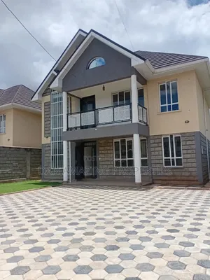 4bdrm Maisonette in Bypass Plus Dsq, Kamakis for rent