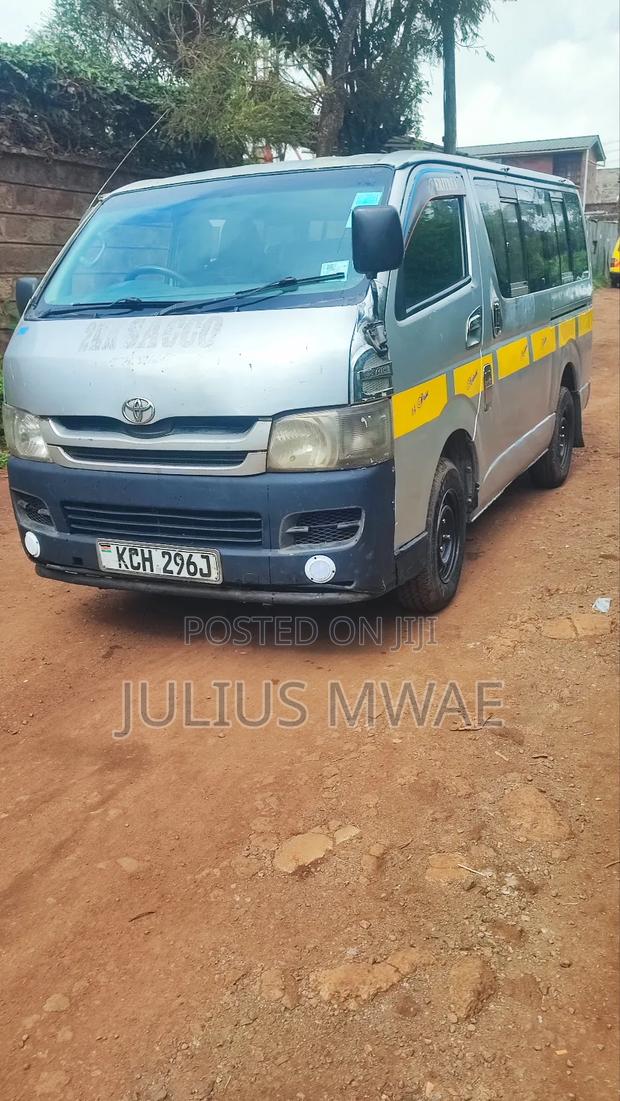 Toyota HiAce 2009 Silver - thumbnail 3