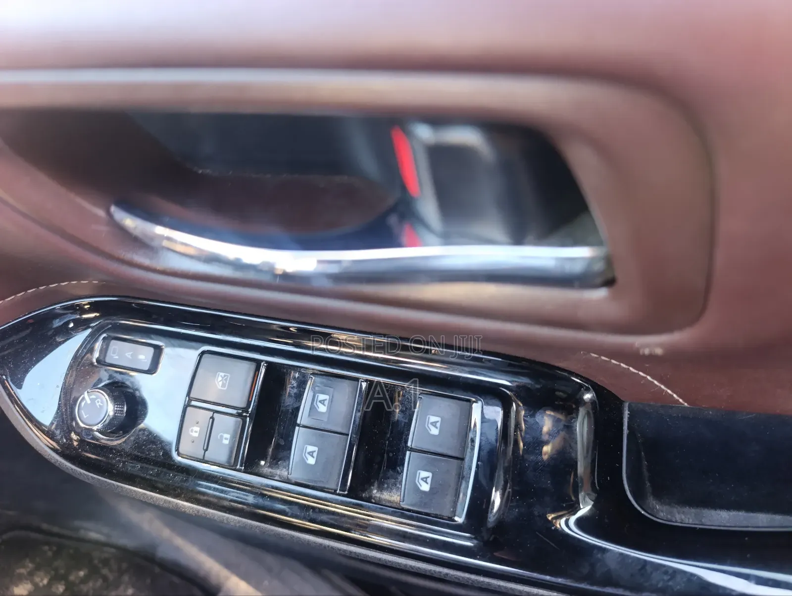 Toyota Esquire 2.0 FWD (7 seater) 2019 Matt Black