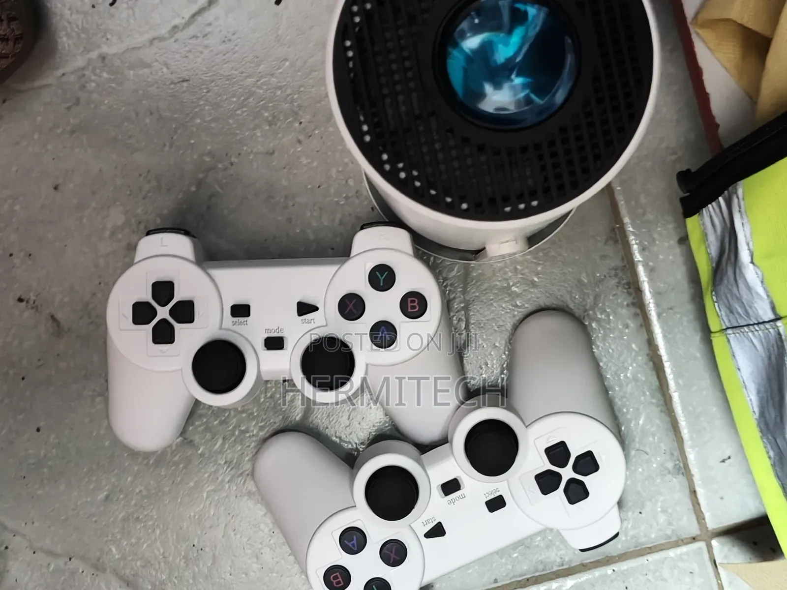 Hy 300 Gaming Projector Compact and Lightweight