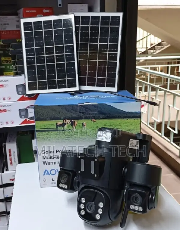 Triple-Lens Solar PTZ Cameras 4g Solar
