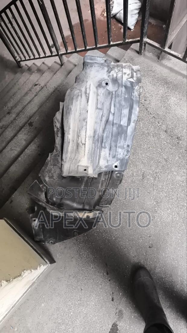 Stoneguard Mazda Axela