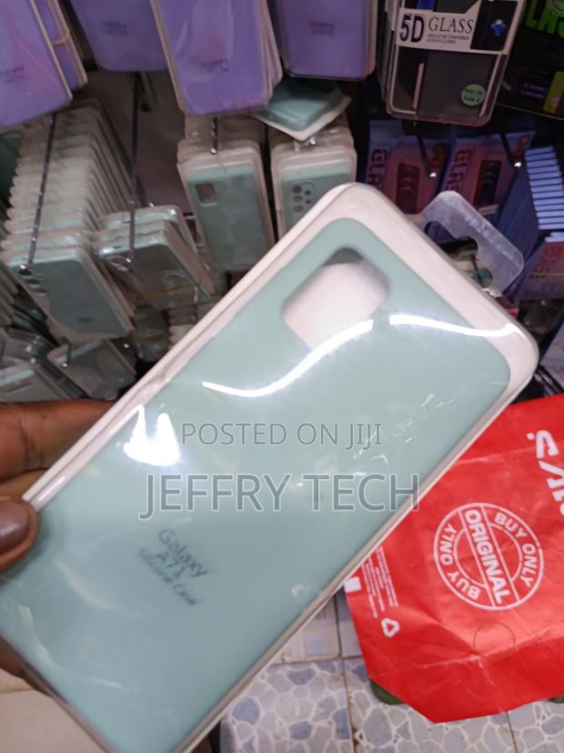 Sama Samsung Galaxy A73 Liquid Silicone Case With Cloth Lining -Mint - thumbnail 2