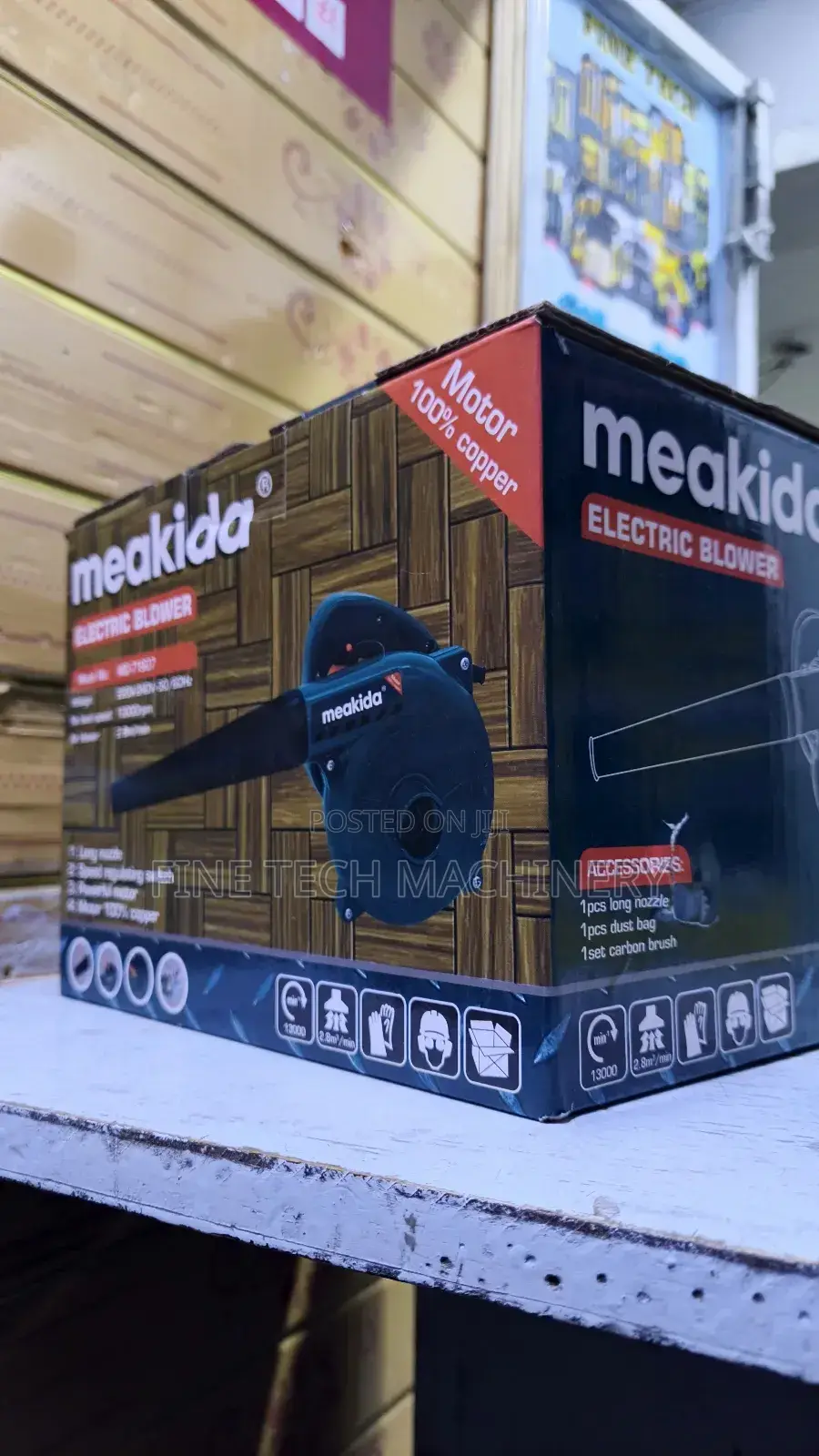Meakida Blower