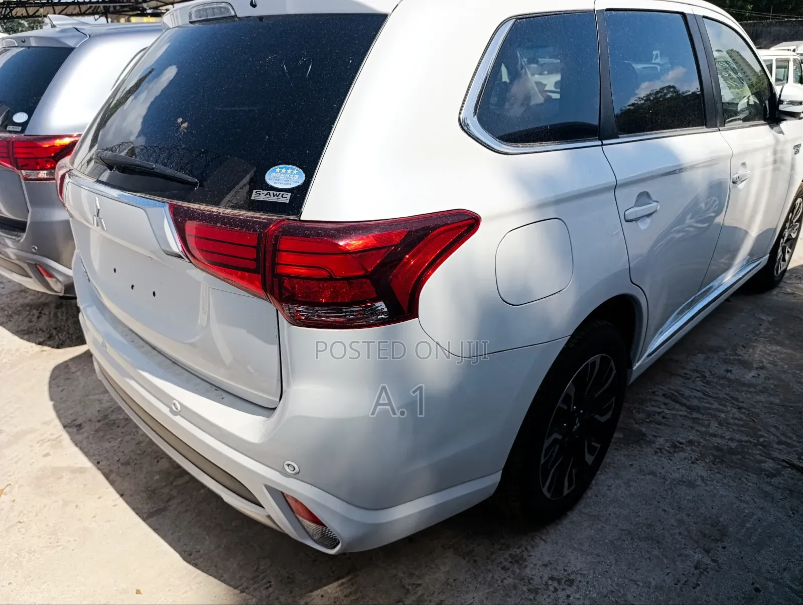 Mitsubishi Outlander 2.0 PHEV AWD 2019 White