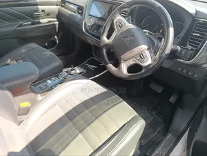 Mitsubishi Outlander 2.0 PHEV AWD 2019 White