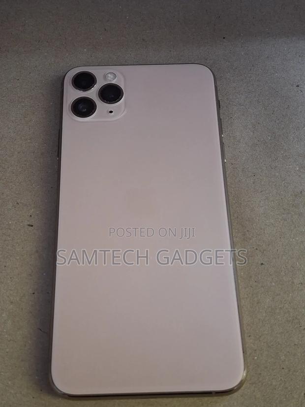 Apple iPhone 11 Pro Max 256 GB Gold - thumbnail 2