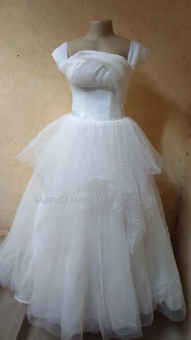Wedding Gown - thumbnail 3