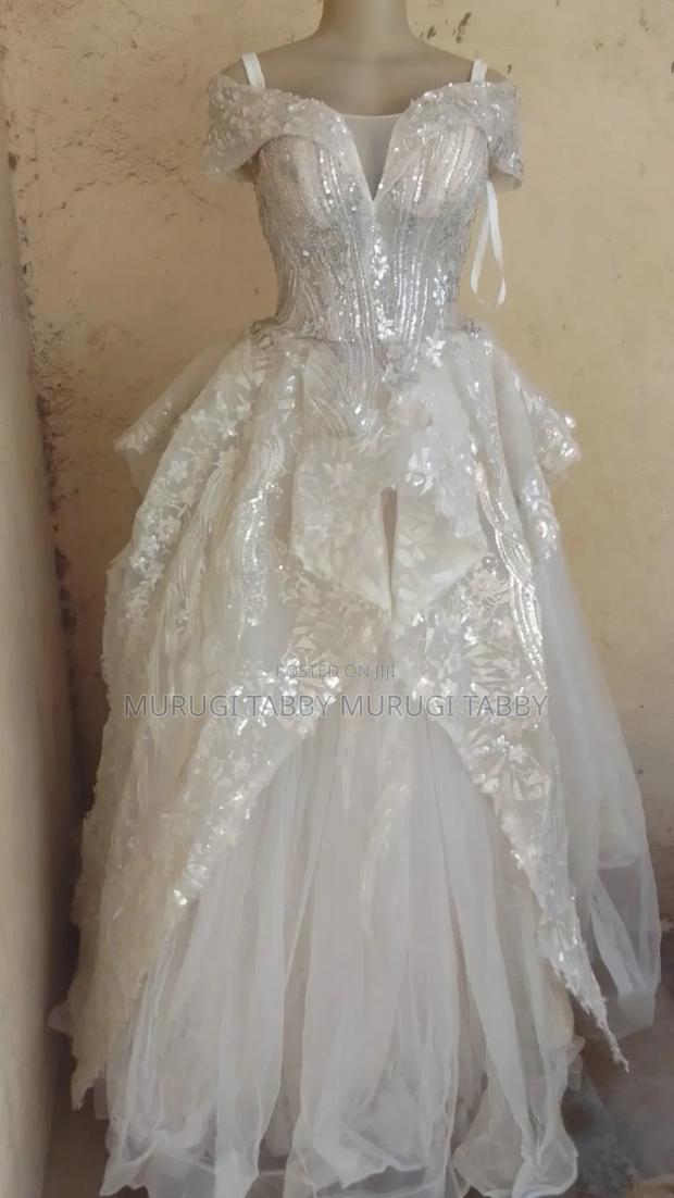 Wedding Gown - thumbnail 7