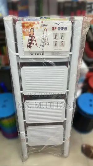 High Quality Strong Foldable 4 Step Ladder
